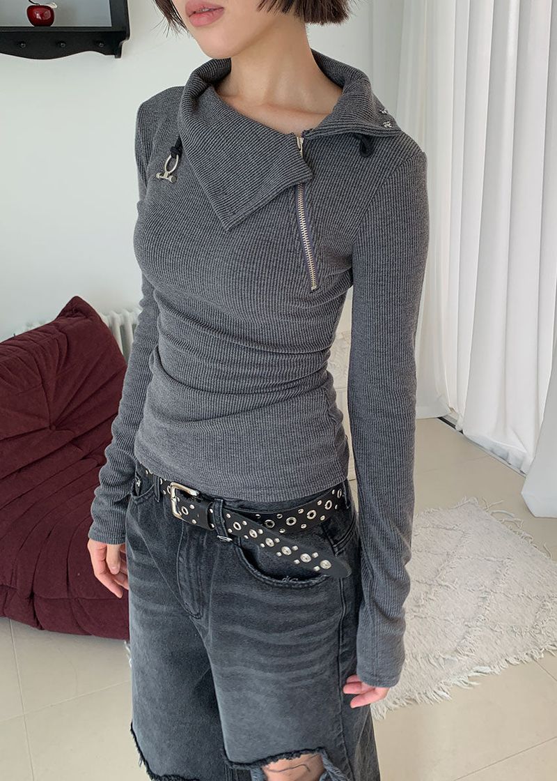 HIGH NECK ZIPPER TEE