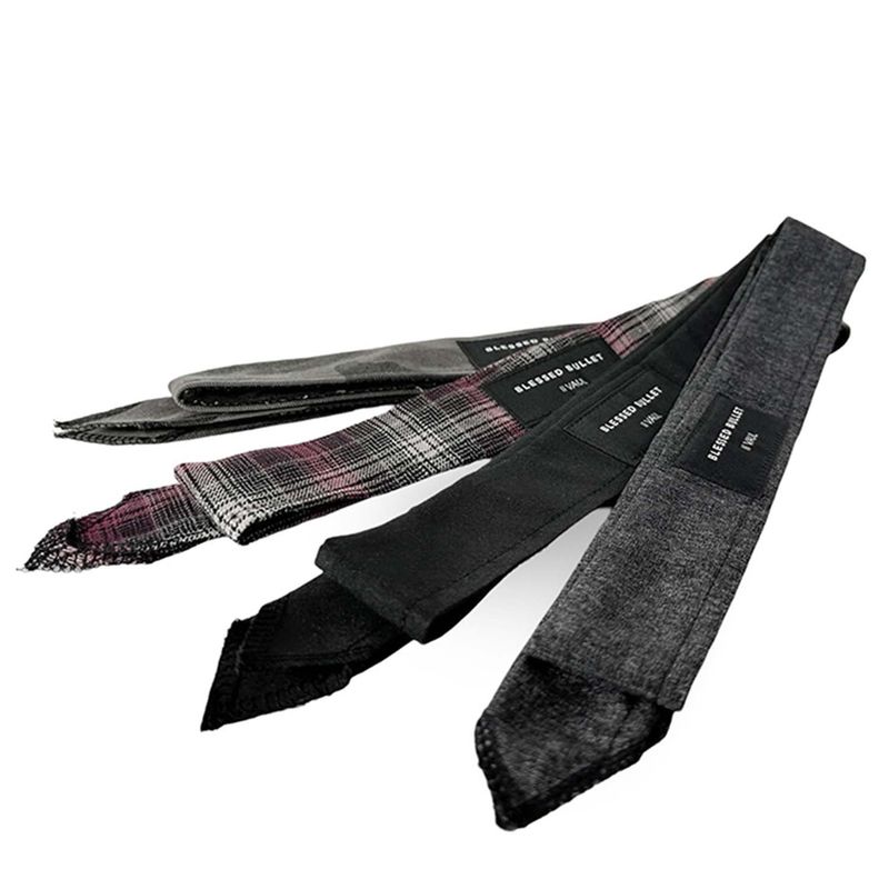 Label multi-tie scarf