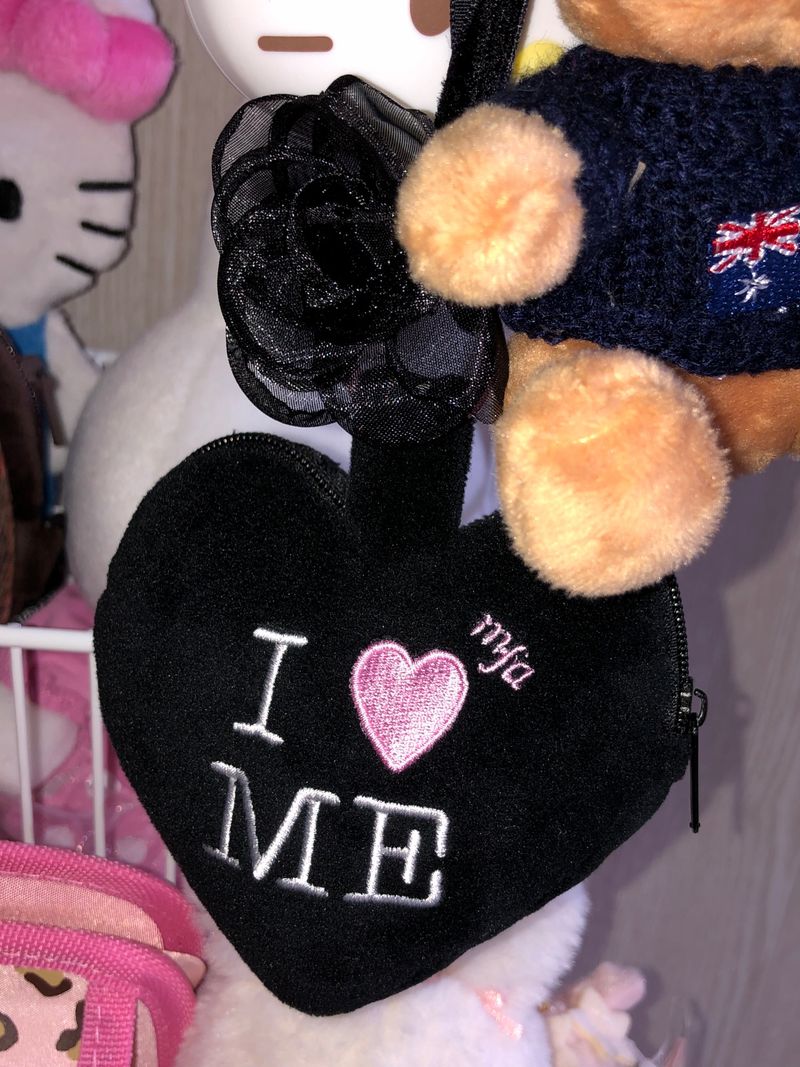 I love me coin case (2 type)