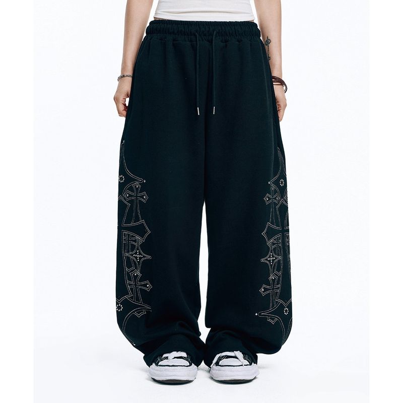Stud Needle Work Sweat Pants - Black