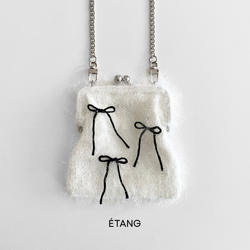 [MADE] Étang Ribbon Fluffy Bag | White
