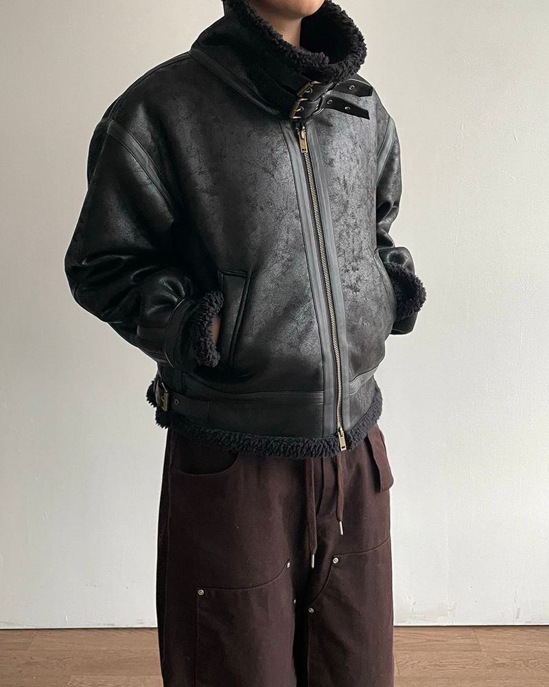 Dual Crop Leather Mustang