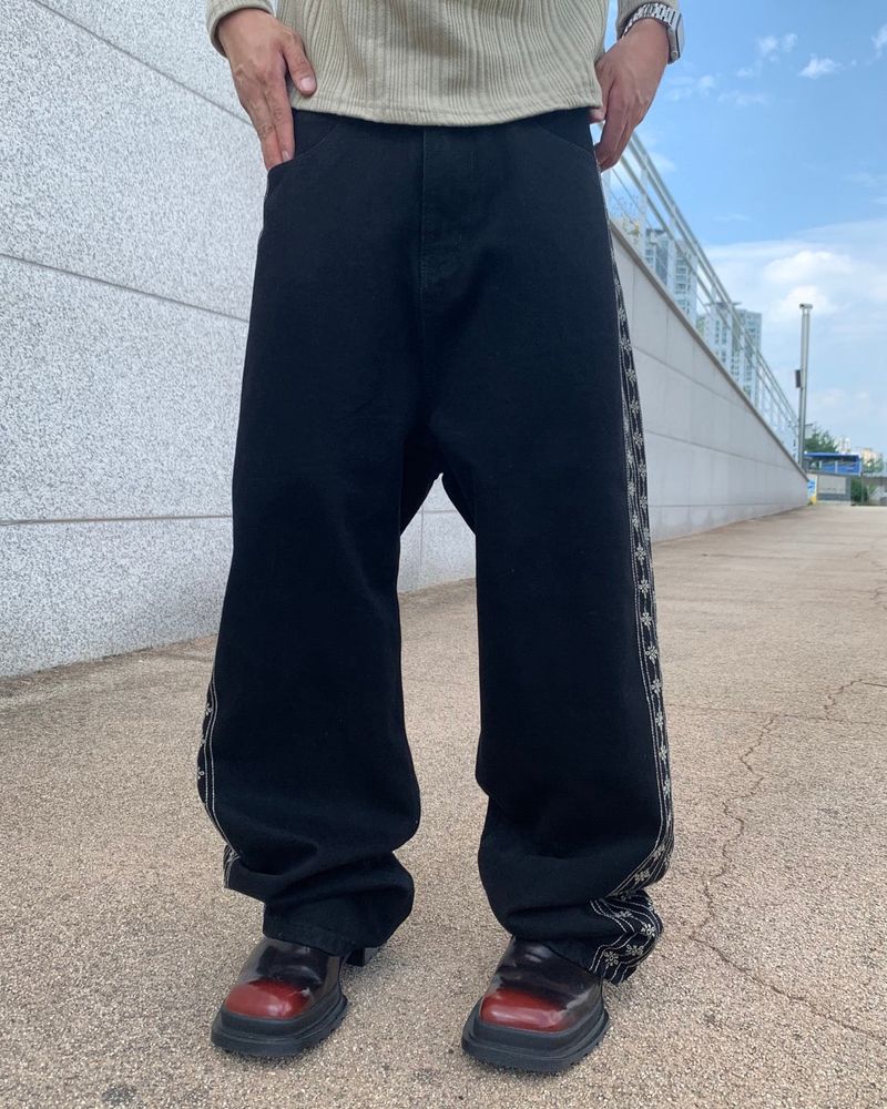 BONGJU（ボンジュ）の「ルタワイドデニムパンツ（パンツ）」