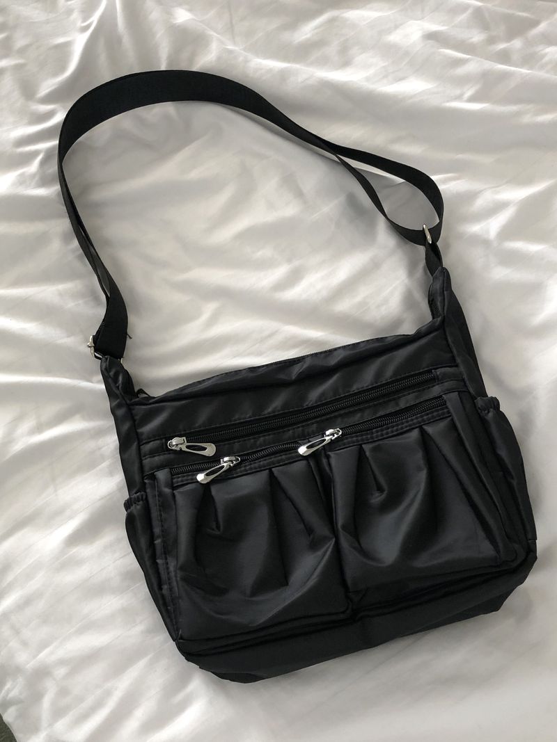 WONDER WONDER(ワンダーワンダー)の「Kipa shirring pocket nylon cross shoulder bag(Bags)」