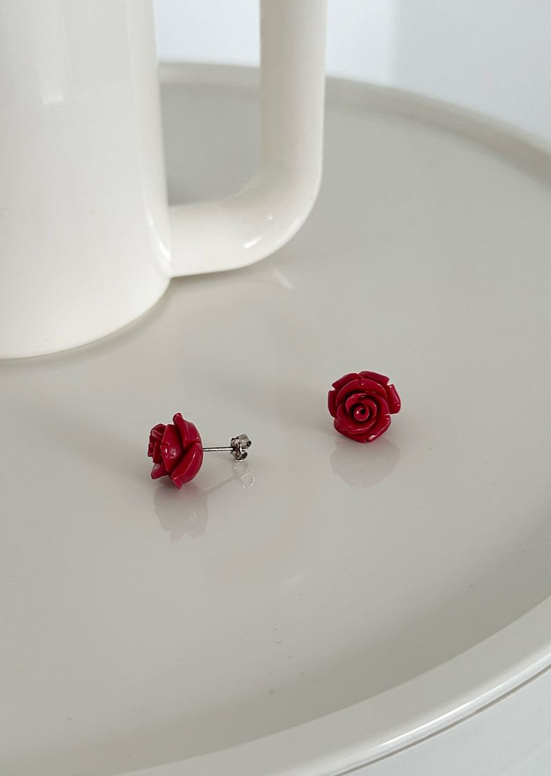 rose formica earring - red
