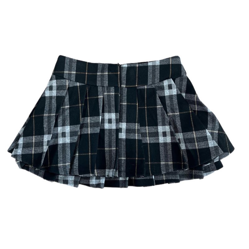 Dear. Winter Winter Check Tiered Mini Skirt