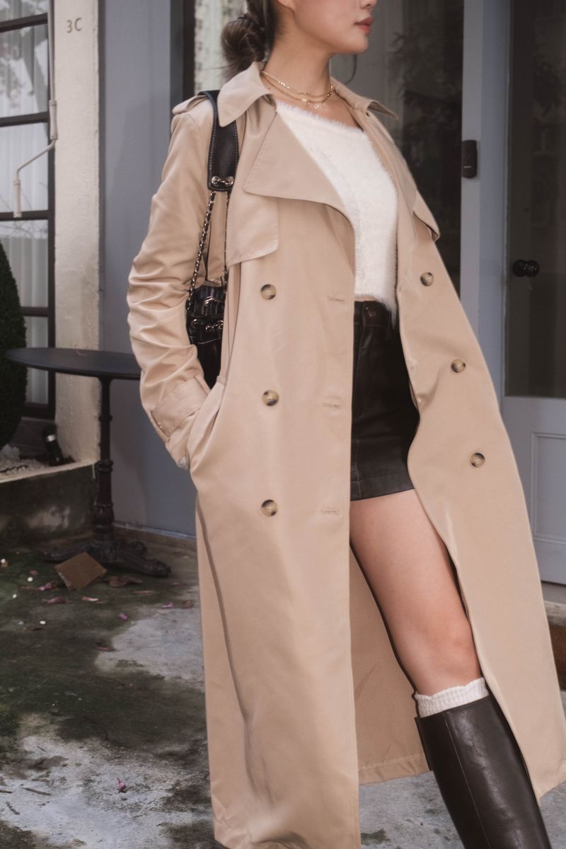  The Signature Trench Coat Classy