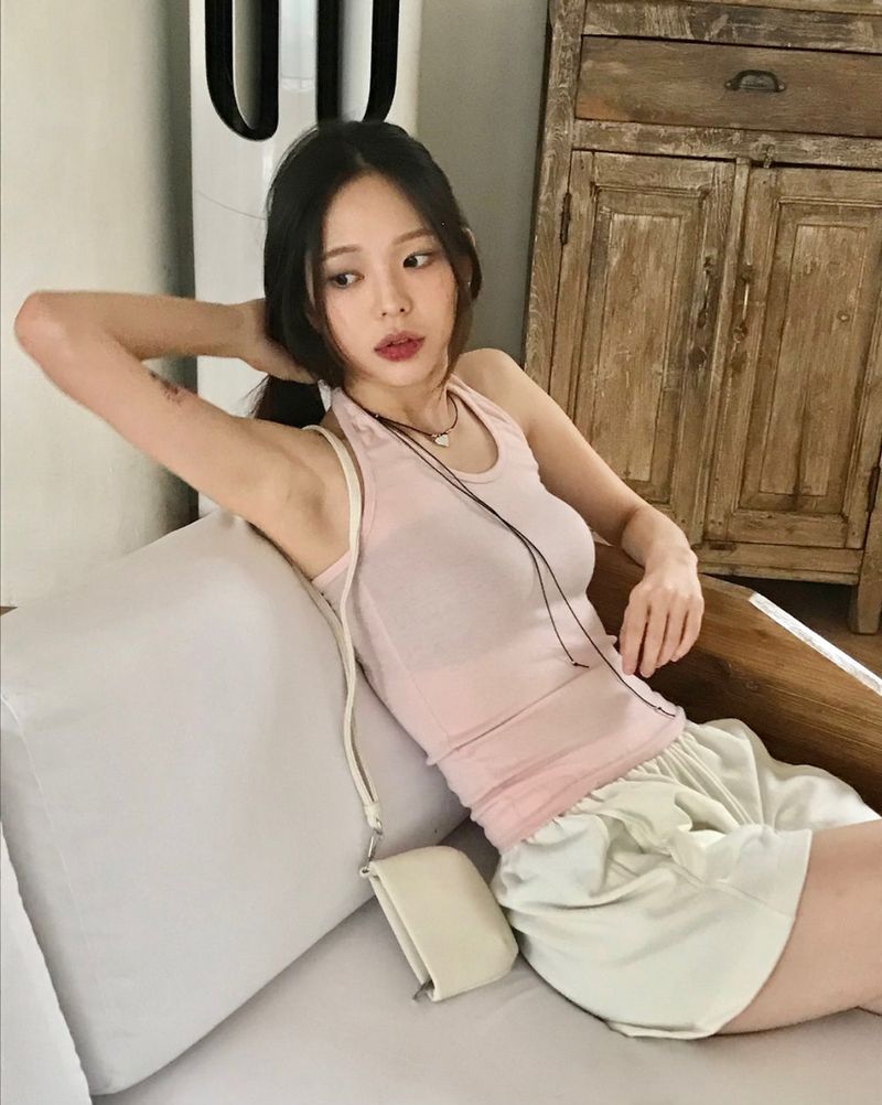 Miyabi sleeveless