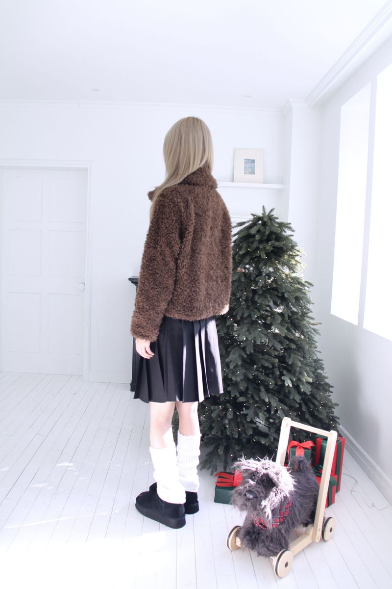 Soft wool two-button fur cropped jacket jumper (2colors)