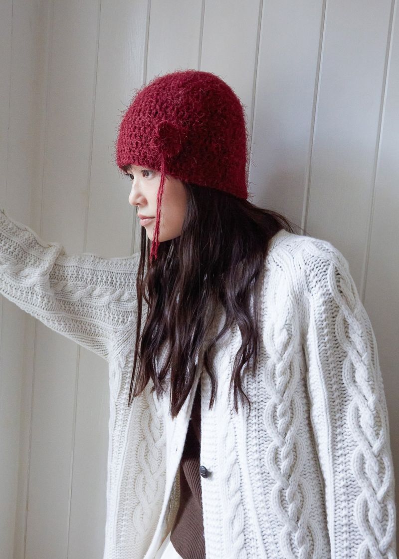 Clover Broach Beanie - Burgundy