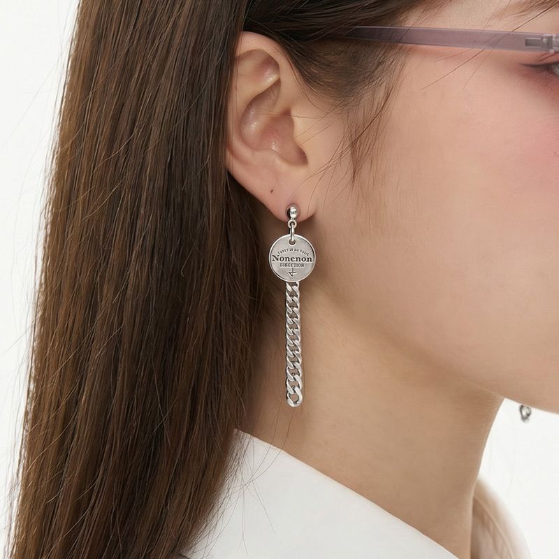 NEW LOGO CHAIN EAR