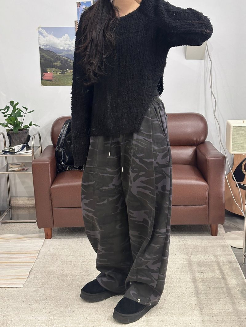 SLIT KNIT