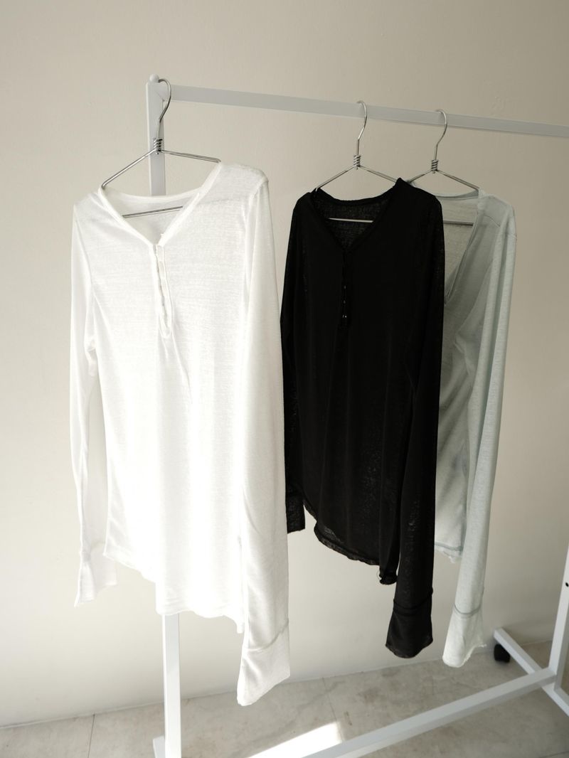 フック シアー Tシャツ