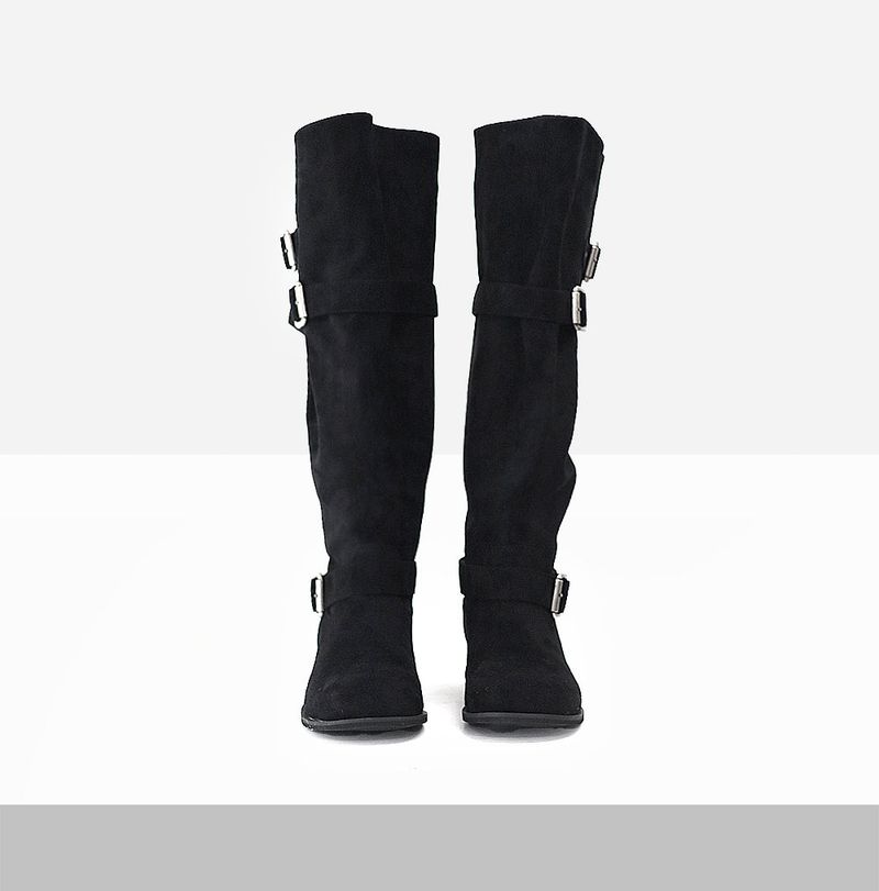 Rat Belt Suede Boots