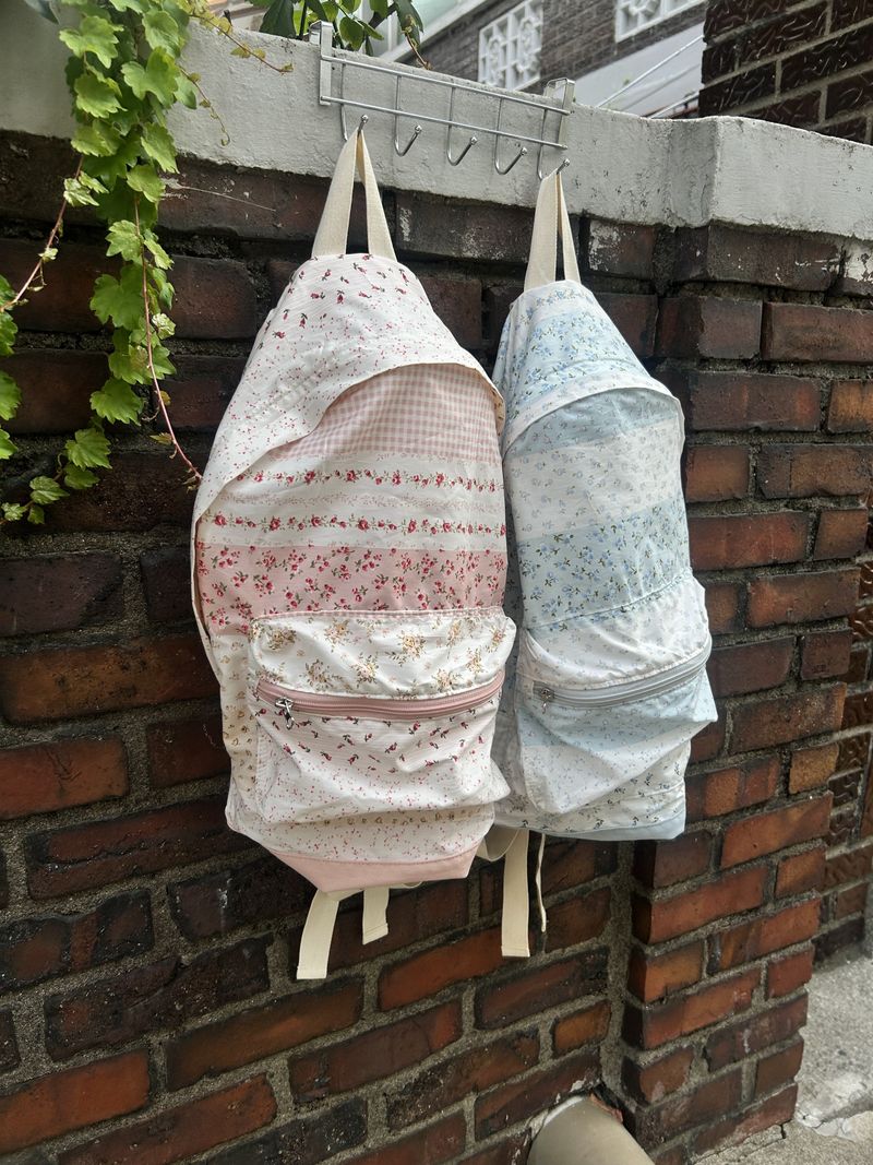 ownmind(オウンマインド)の「Vintage Floral Backpack(Bags)」