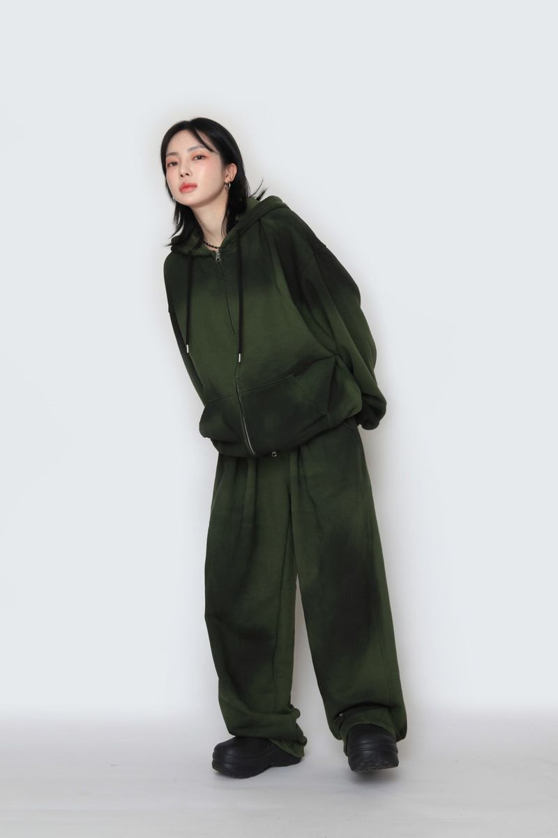 spray-washed string pants