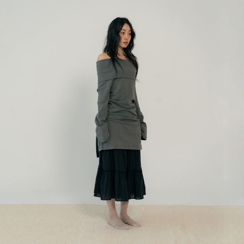 OFF SHOULDER TIED TOP (CHARCOAL)