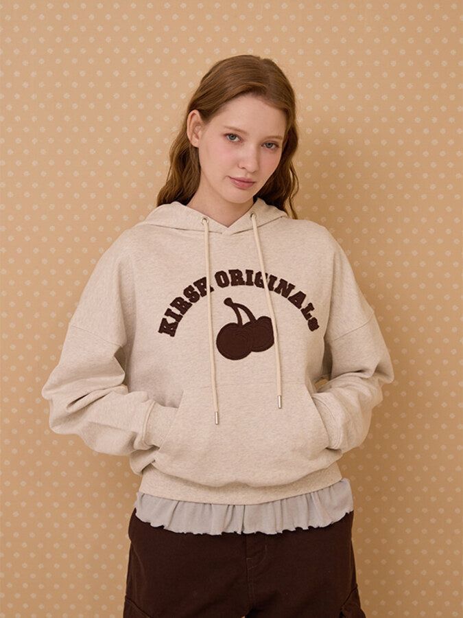 KIRSH（キルシー）の「アーチチェリー クロップフーディ【オートミール】（Tops）」