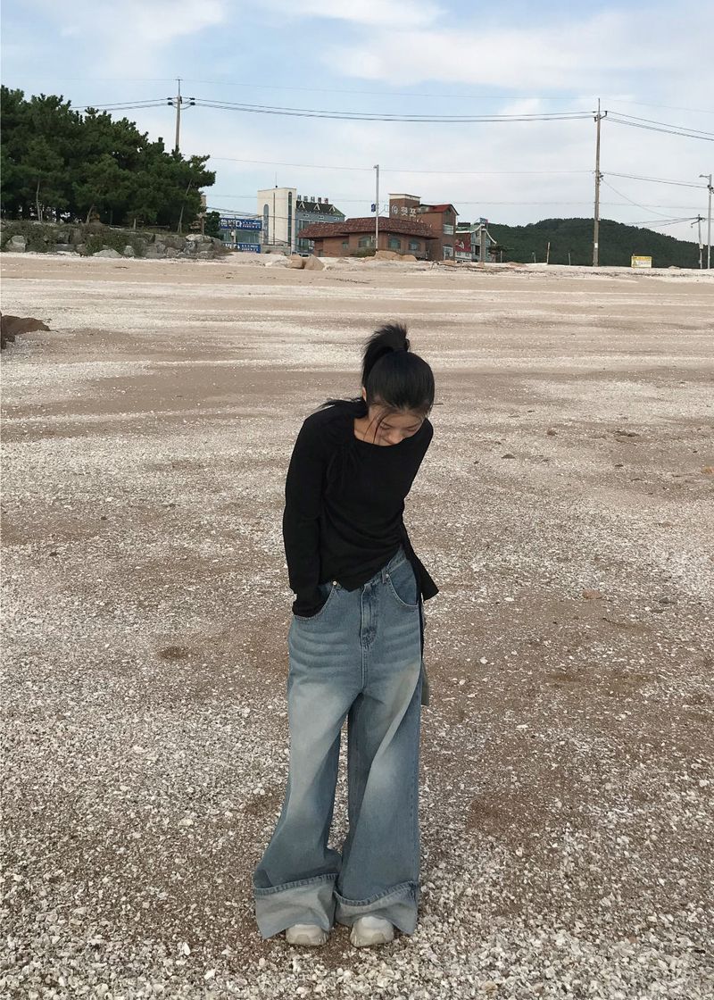  CUFFED WIDE DENIM PANTS