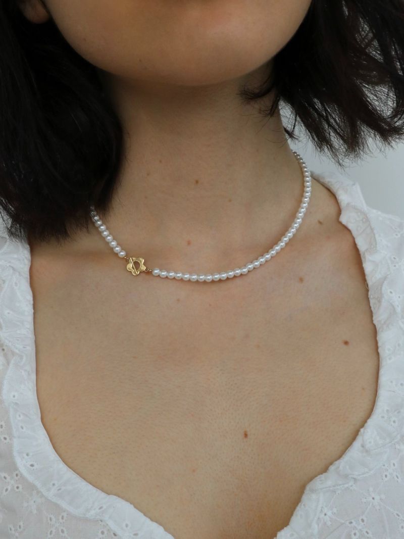 moi moi(モイモイ)の「Flower pearl necklace / 14k gold plated(Accessories)」