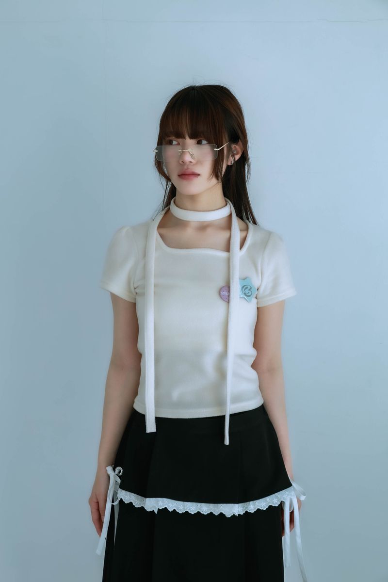 choker badge tee(ibory)
