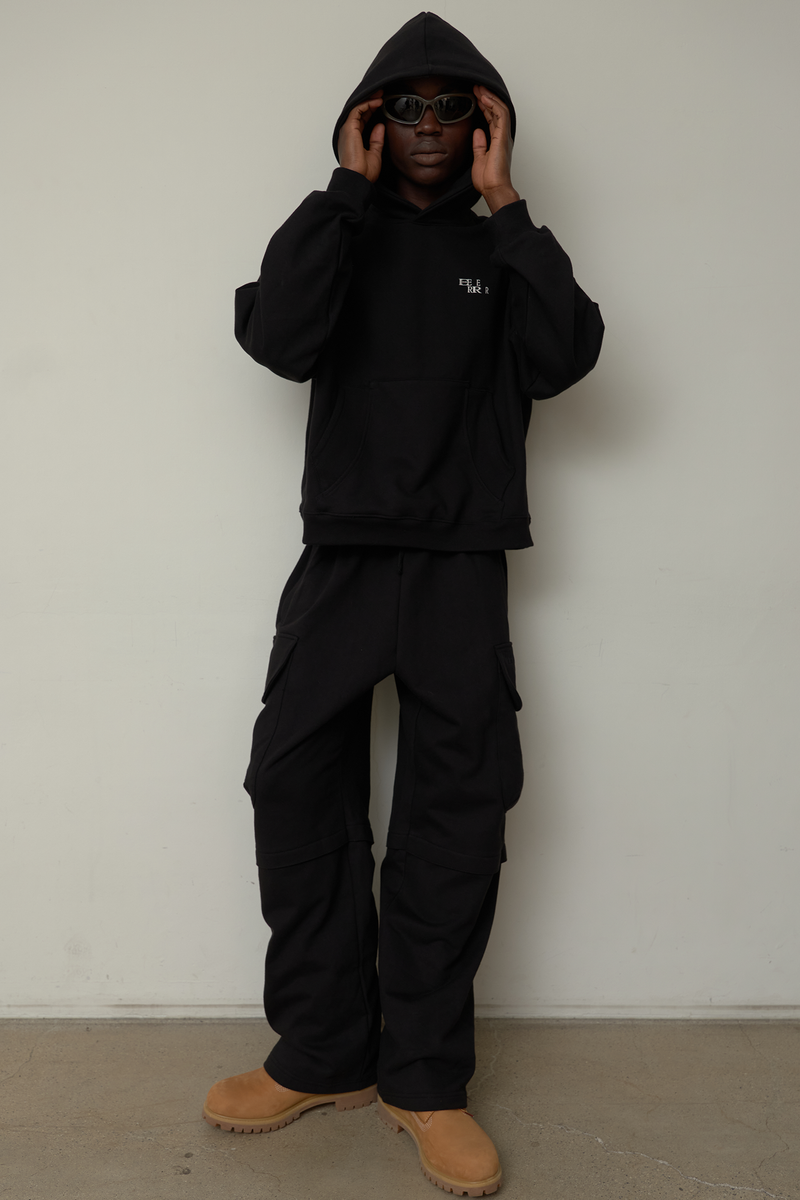 EEERRR Basic logo needlework hoodie (Black)