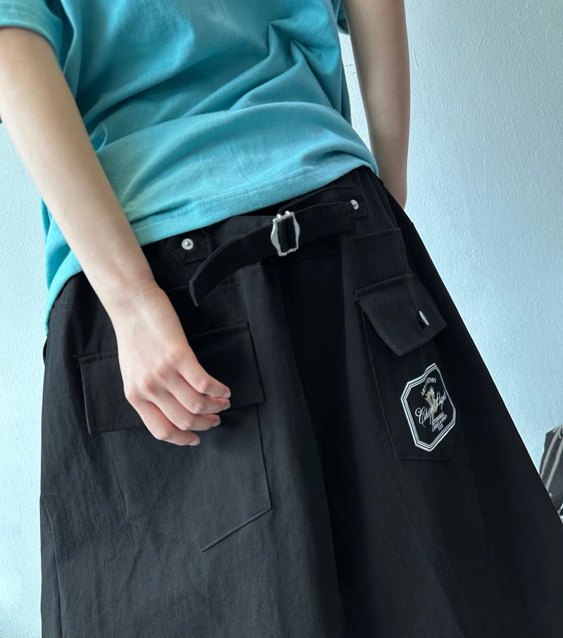 Mighty Hip Patch Back Tab Bermuda Shorts 2color