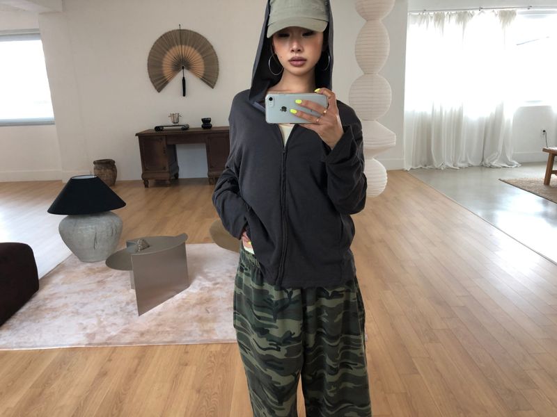 DAILY LIGHT HOOD ZIP-UP