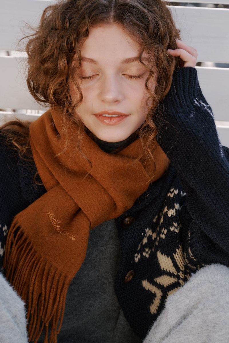 Fringe wool muffler (Red)