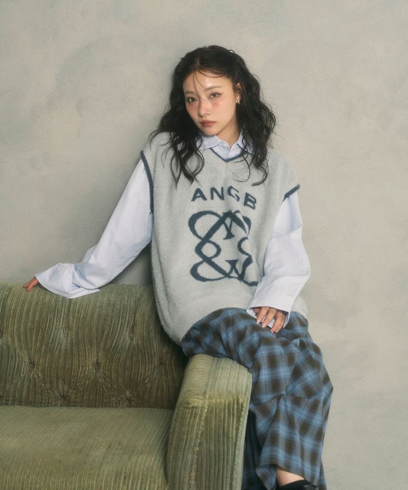 ANDGEEBEE（アンジービー）の「UNISEX エンブレムシャギーベスト（トップス）」