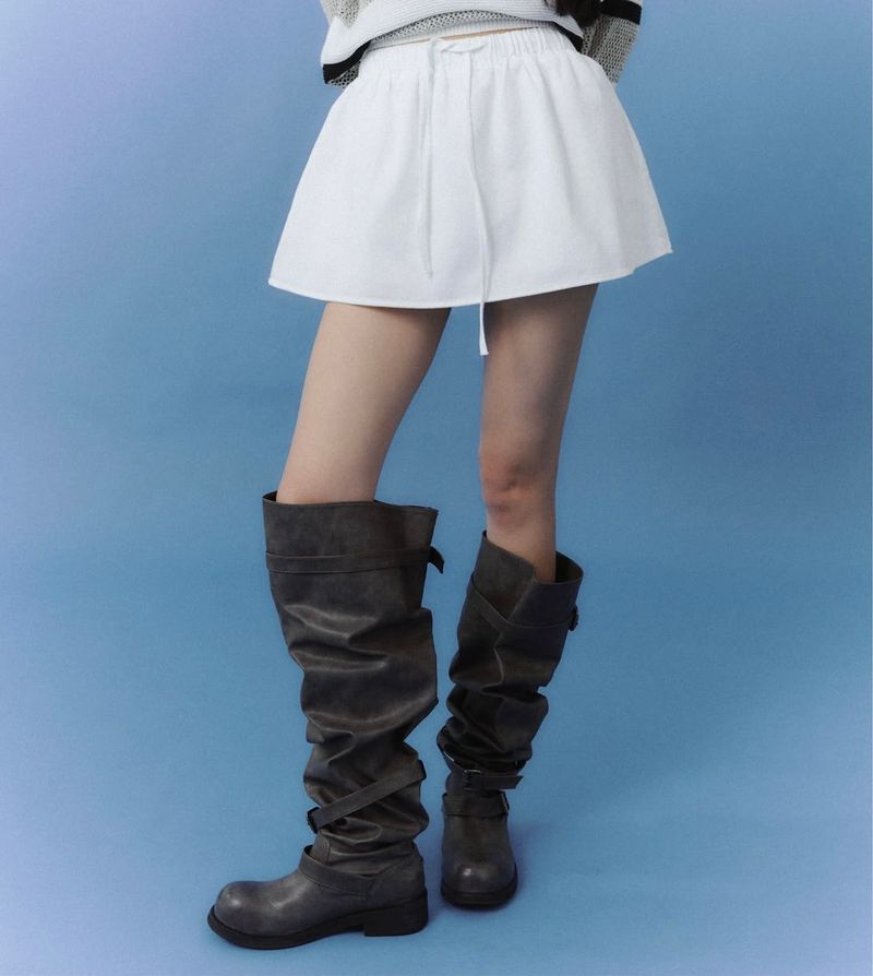 ミニスカート