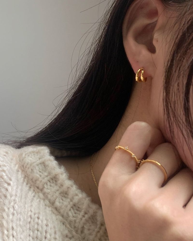 dearmerry（ディアメリー）の「(silver925) ツーラインワンタッチピアス *gold（アクセサリー）」