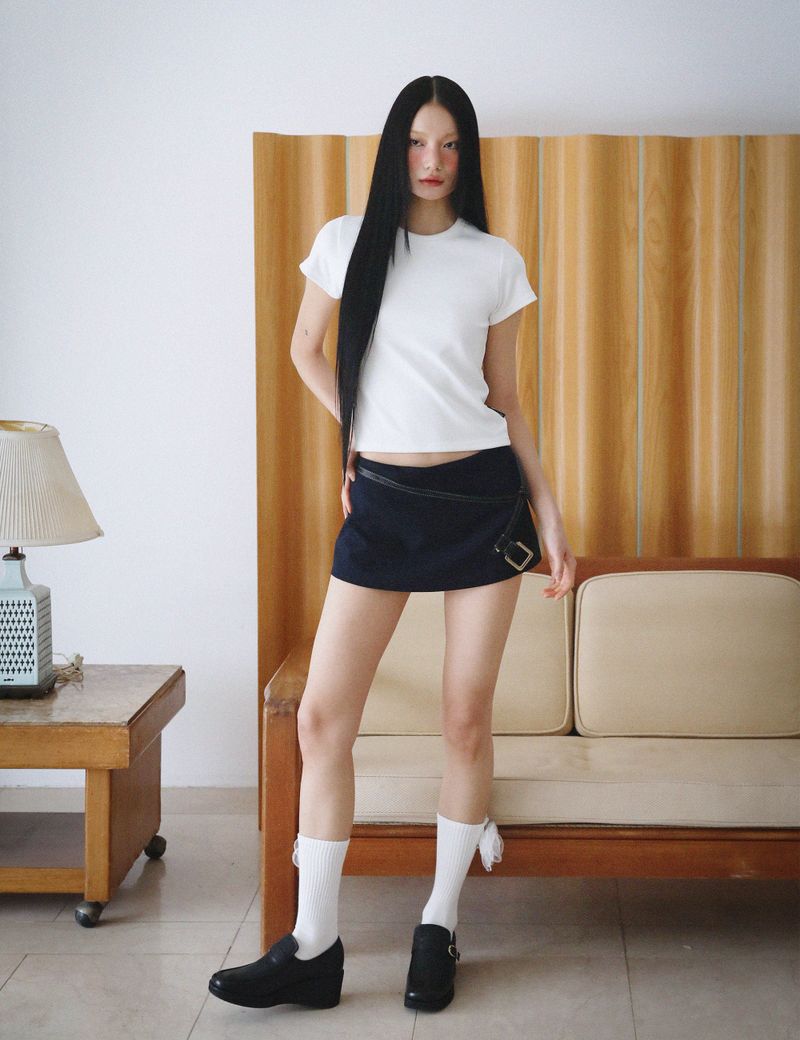 UGLYSHADOW（アグリーシャドウ）の「US BASIC T-SHIRT(WHITE)（Tops）」