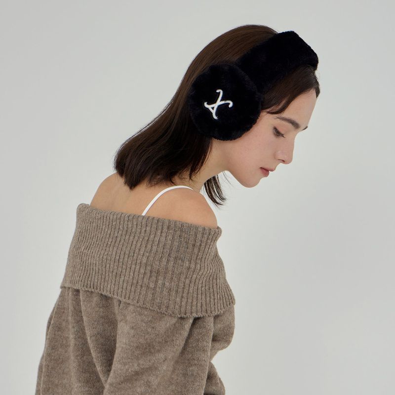 VA Curved Logo Fur Earmuff / Black