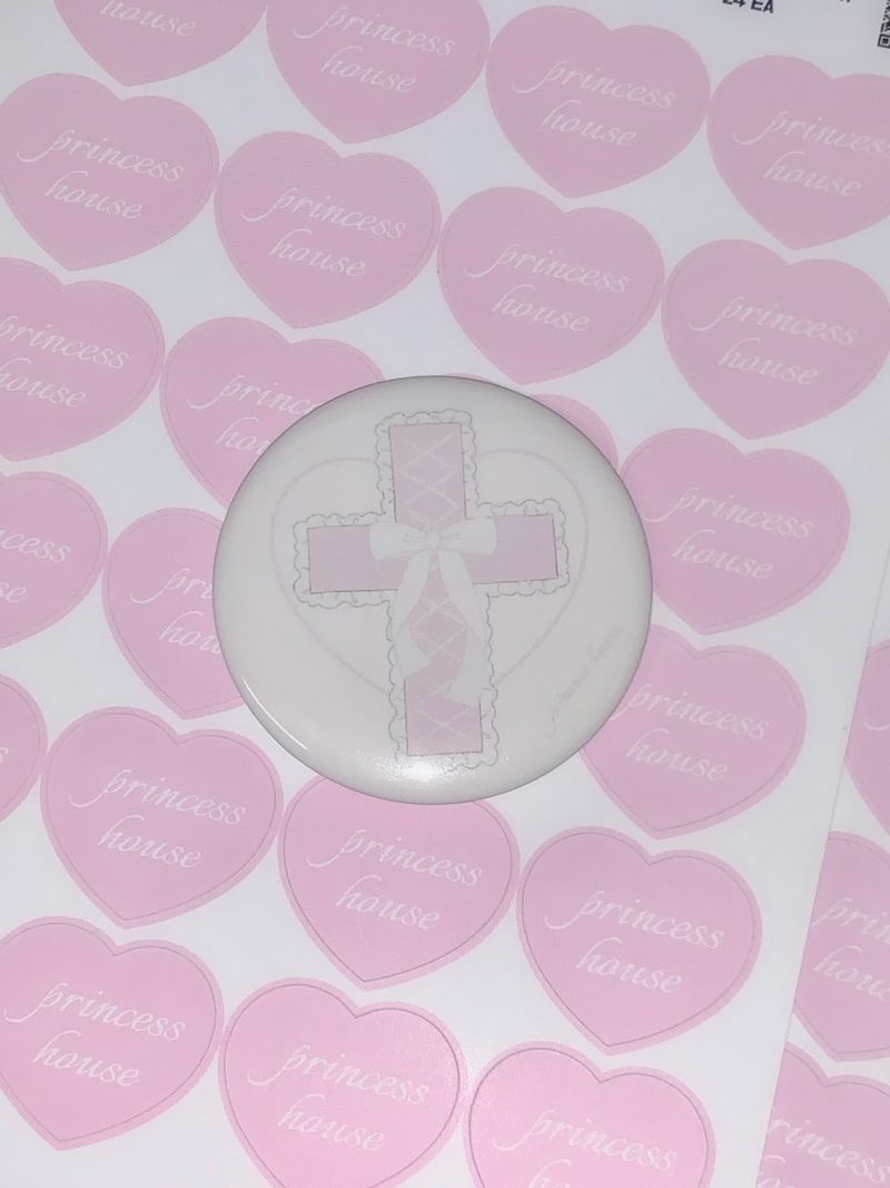 lolita cross mirror