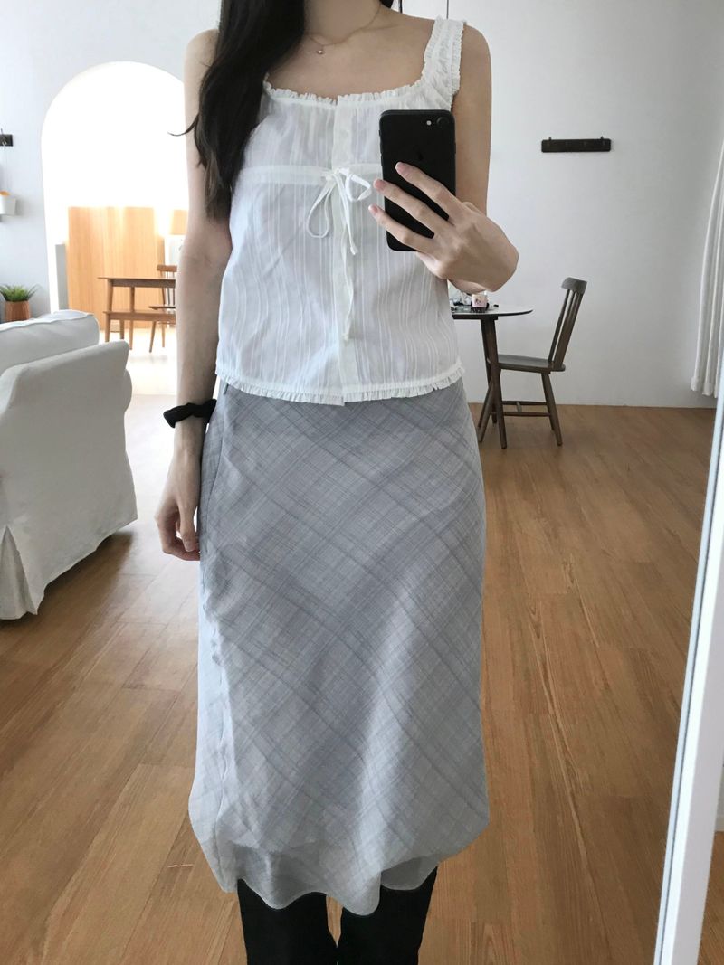 Scoop lace top (one color)
