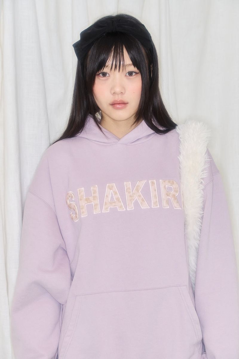 SHAKIRI(シャキリ)の「LEO SHAKIRI LOGO HOODIE (LILAC)(Tops)」