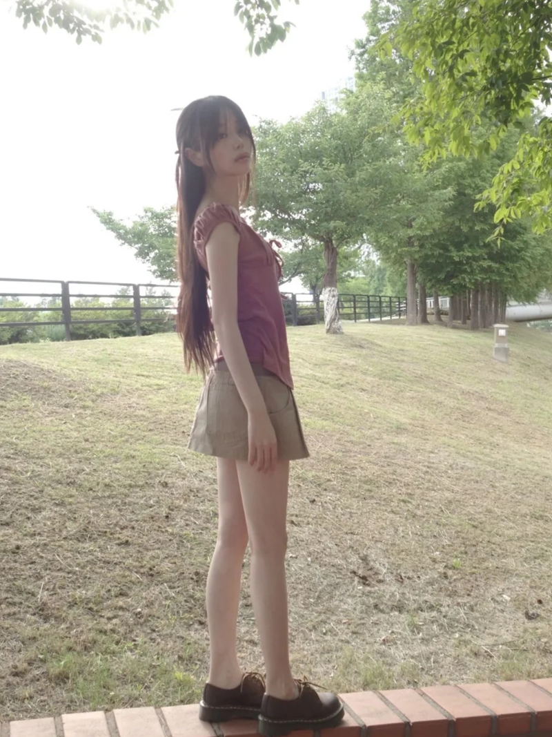 apricot tee