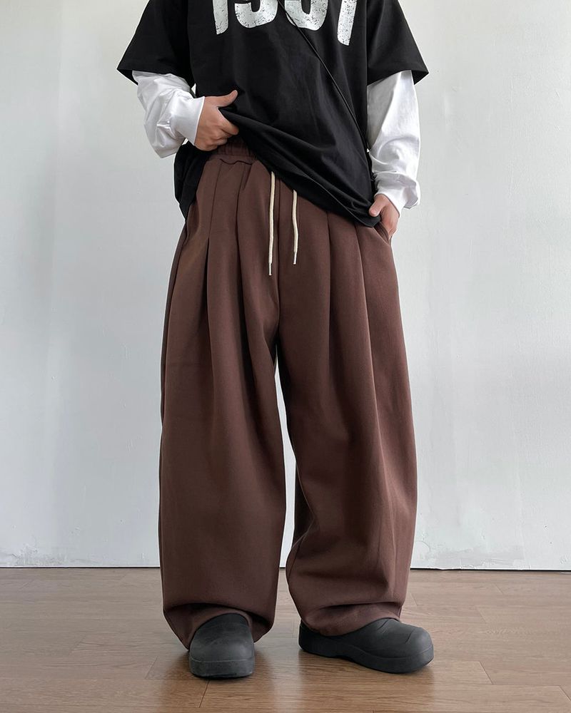 IDF（アイディーエフ）の「コア ツータックスウェットパンツ 3C（パンツ）」