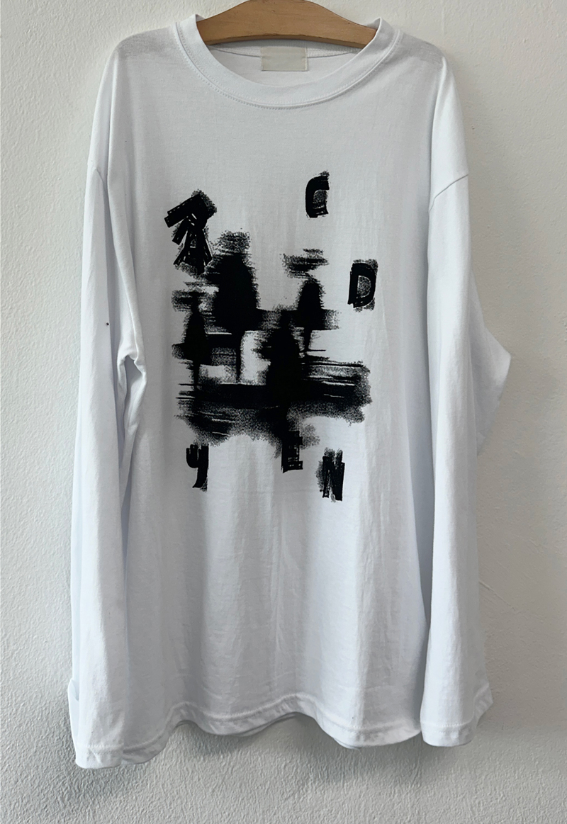 ODD PRINT OVERFIT T❤🤍🩶🖤 - 4 COLORS