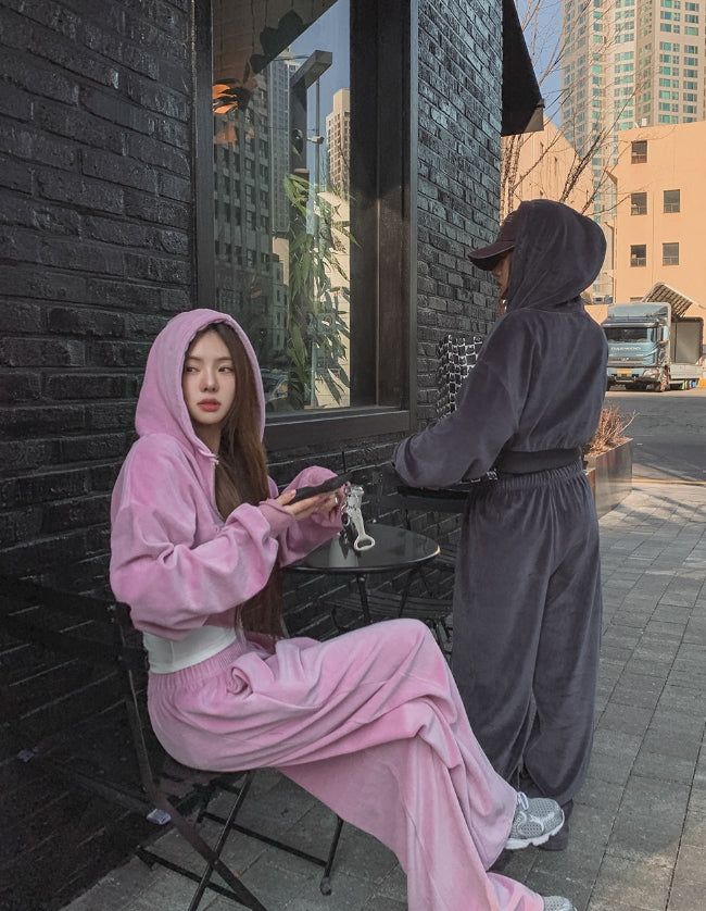 Wrinkle Velour Two Way Crop Hood Zip-Up