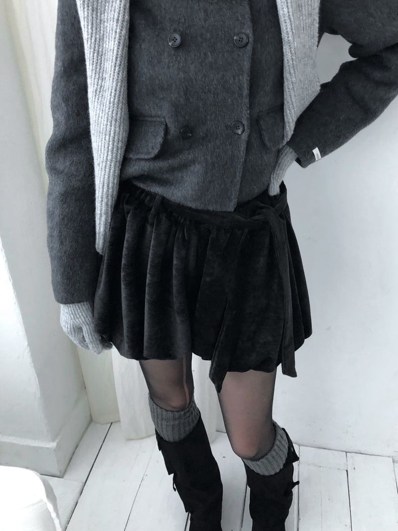 Pumpkin belt pants