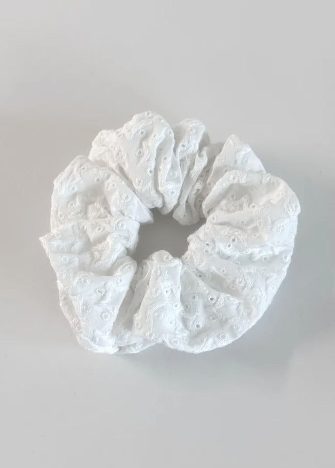 myorang(ミョラン)の「star pounching scrunchie(Hair Accessories)」