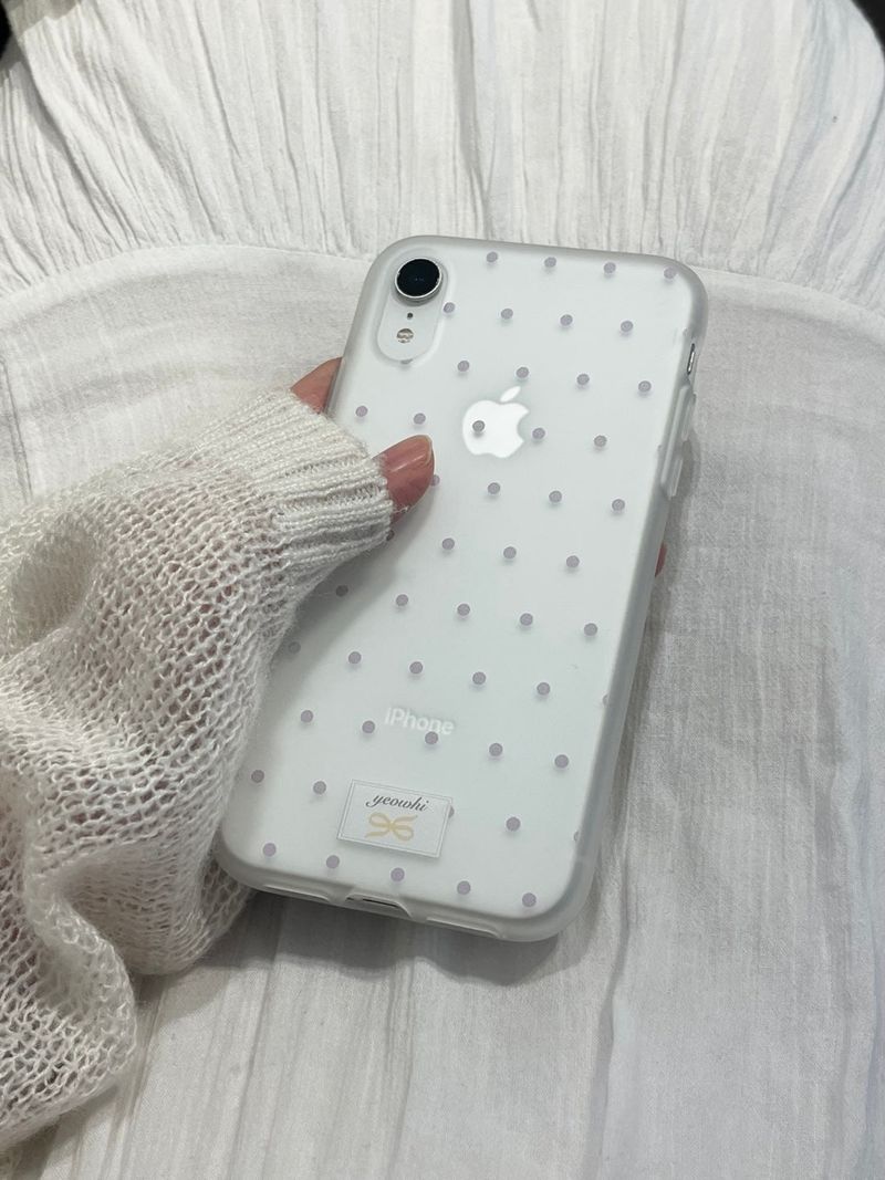 yeowhi（ヨウィ）の「dot phonecase 반투명 도트 땡땡이 케이스 purple（Smartphone Accessories）」