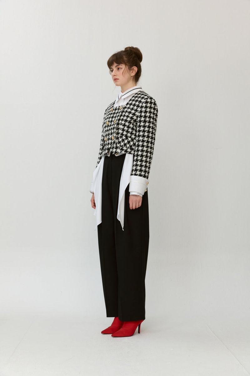 Square neck jacket