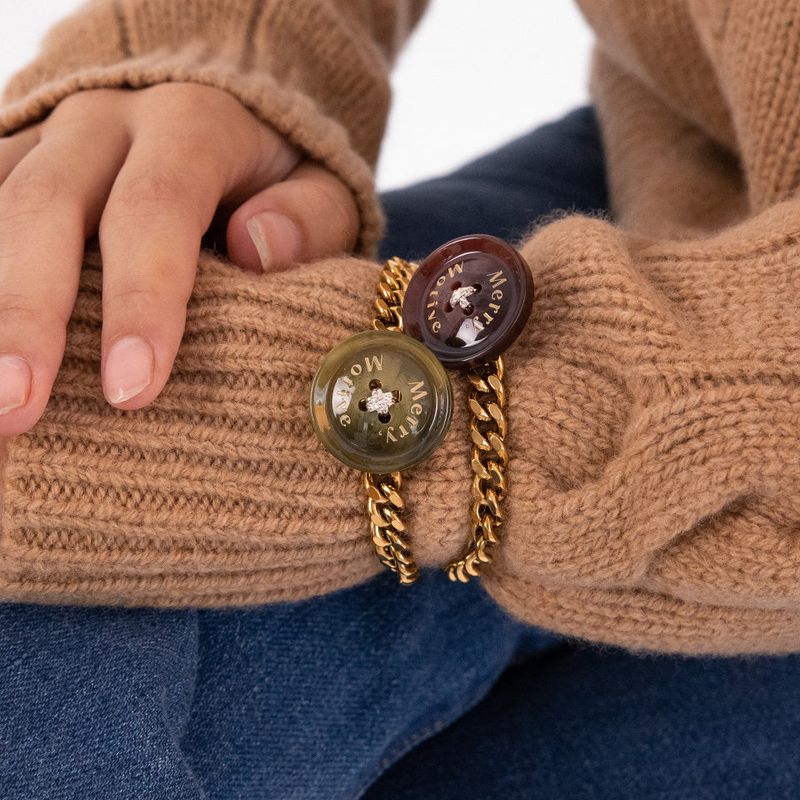 MerryMotive(メリーモチーブ)の「Merry,Motive signature button with bold chain bracelet (2colors)(Accessories)」