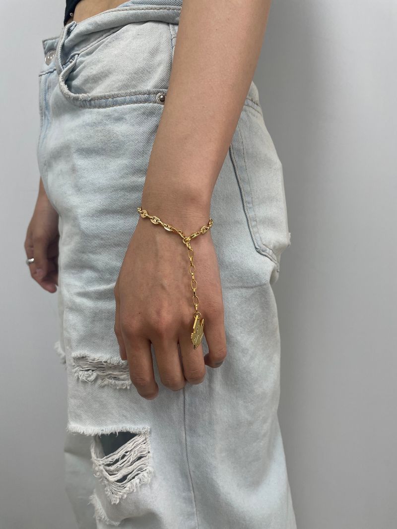 no.119 bracelet gold