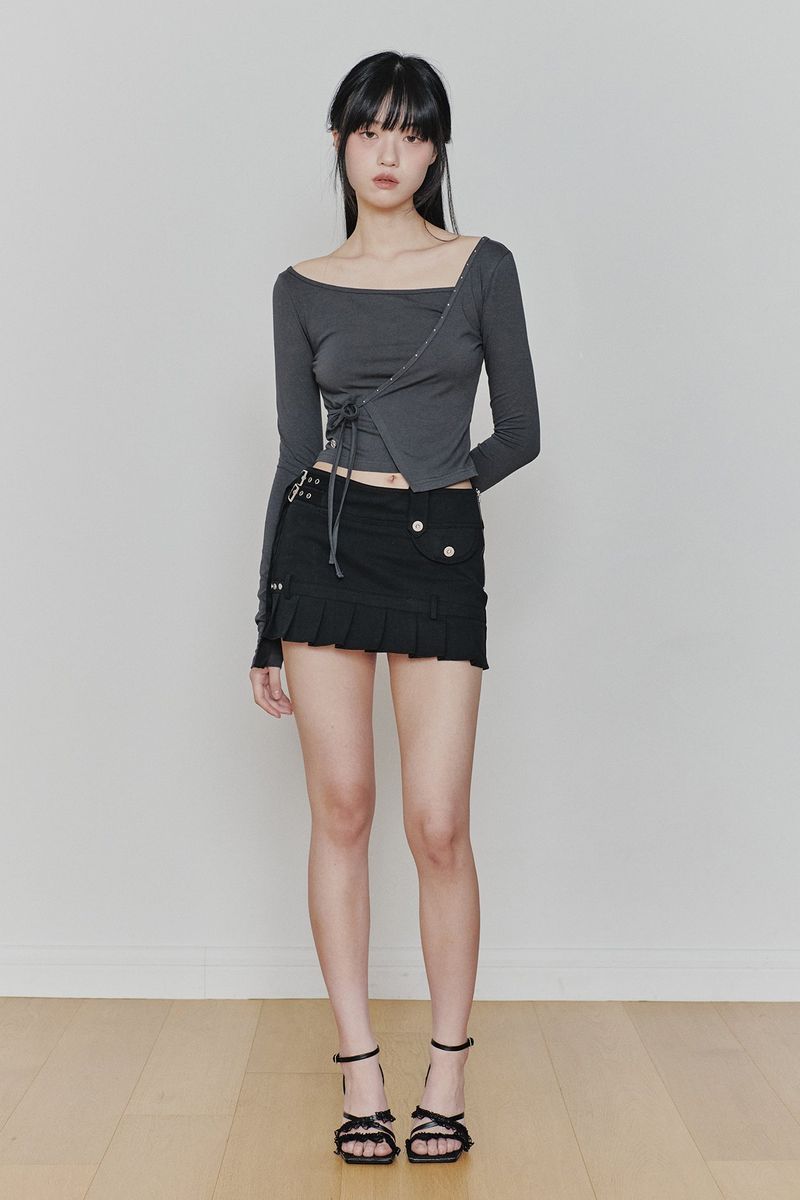 RUE BELTED MINI SKIRT black