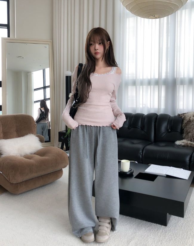 Heroni Ruffle Ribbed Long Sleeve