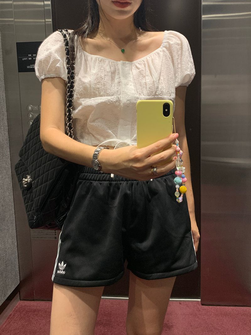 [MADE] CAROT FLOWER PUNCHING CROP BLOUSE